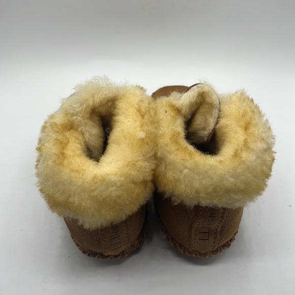LL Bean Chestnut Boots with Fur Lined - Picture 4 of 7